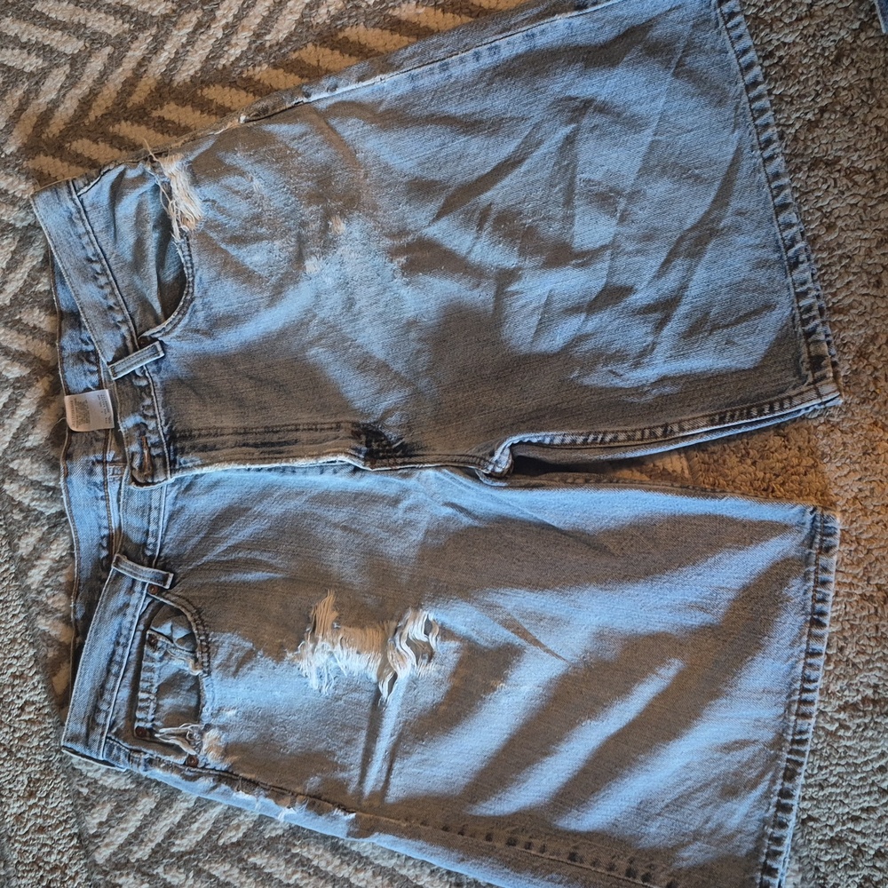 Distressed Denim LEVI'S Shorts, w40